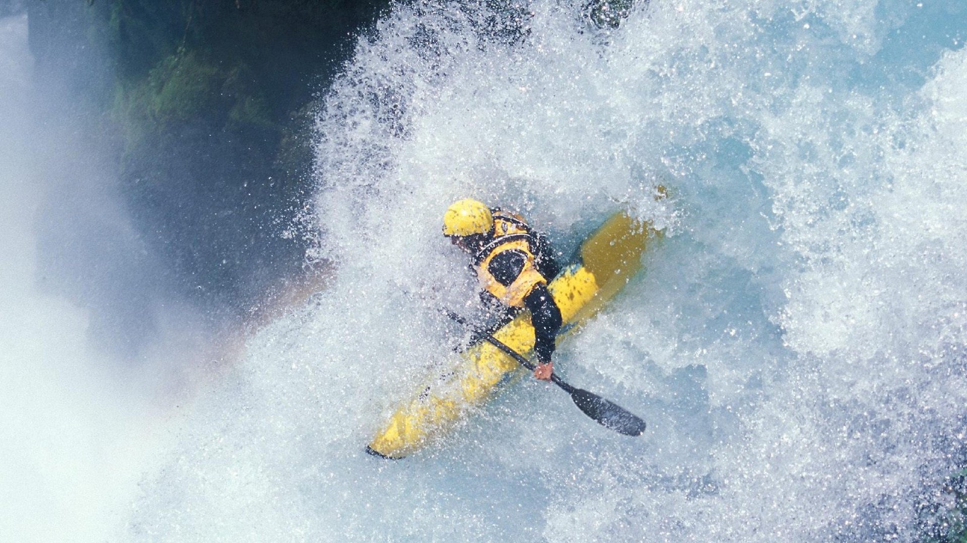 水球焦点战希腊稳守反击奏效，水球射门